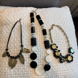 Elegant Black and White statement Necklace Set of 3 items leaves flowers